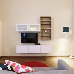 Contempora - Crocetta - Carmen Apartamento Milán